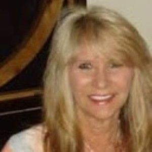 Meet your Posher, Deidra